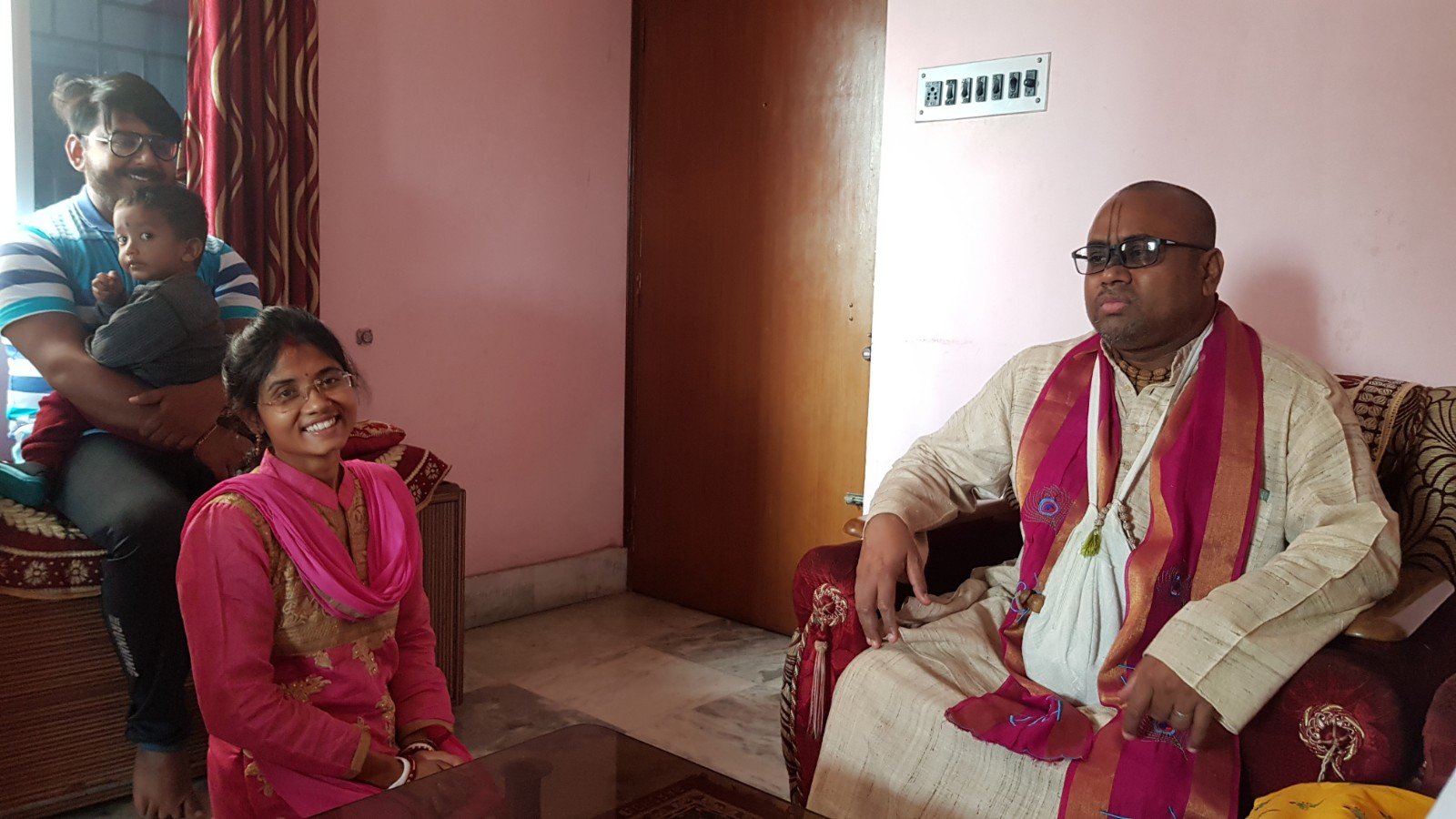  Visiting devotees. Asansol. 2019.11.22